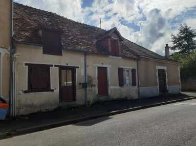 2  Traditional cottages in a popular village with garden for sale for 31,000€ in Indre, Centre