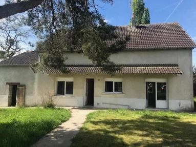 Detached 5-bedroom hamlet property for sale for 128,400€ in Indre, Centre
