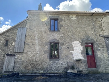 Countryside farmhouse in secluded spot for sale for 141,700&euro; in Haute-Vienne, Limousin