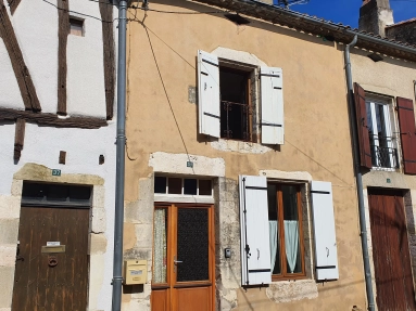 3 Bedroom(s) - 2 Bathroom(s) - 112m² land for sale in Lot-et-Garonne, Aquitaine, France - FrenchPropertyPortal.com Charming 3 bed village house for sale for 252,000€ in Lot-et-Garonne, Aquitaine