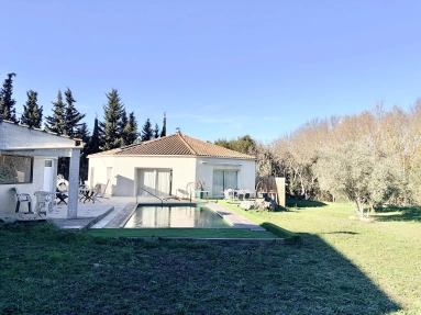 Exceptional hexagonal home with pool near Carcassonne for sale for 362,400&euro; in Aude, Languedoc-Roussillon