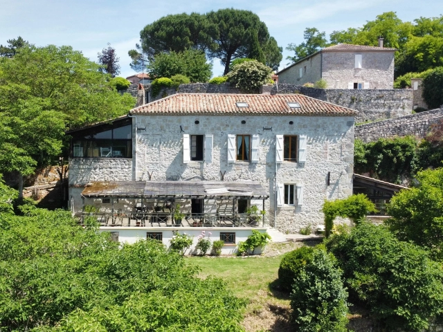 3 Bedroom(s) - 4 Bathroom(s) - 4,170m² land for sale in Lot-et-Garonne, Aquitaine, France - FrenchPropertyPortal.com Beautiful Stone Country House with Panoramic Views near Nérac for sale for 318,000€ in Lot-et-Garonne, Aquitaine