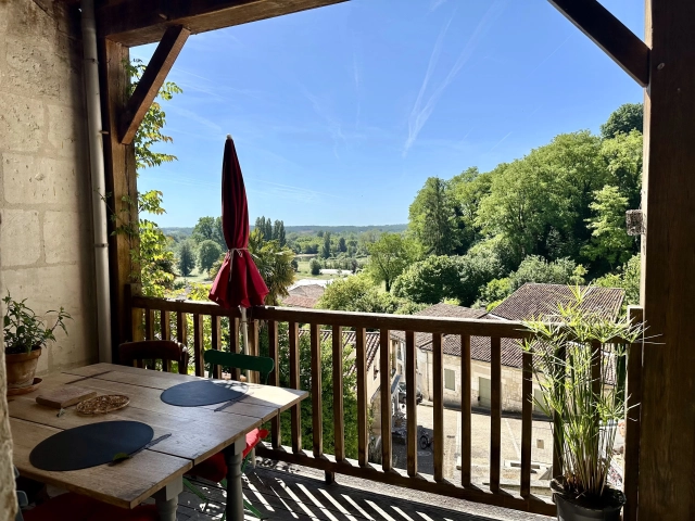 Charming Townhouse in the Heart of of lively listed village with panoramique views for sale for 250,000&euro; in Charente, Poitou-Charentes