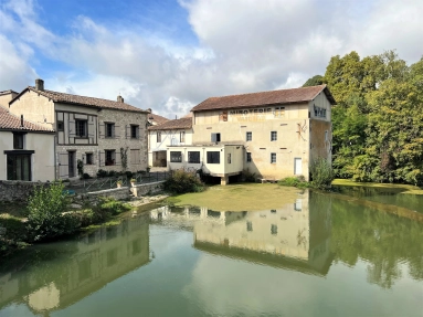 1 Bathroom(s) - 403m² land for sale in Lot-et-Garonne, Aquitaine, France - FrenchPropertyPortal.com Operating Mill with Income!! for sale for 424,000€ in Lot-et-Garonne, Aquitaine