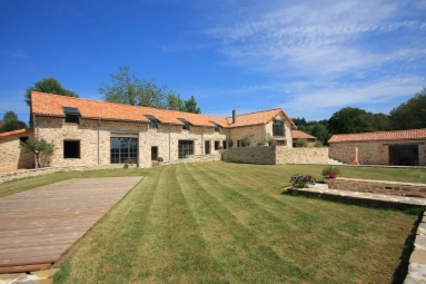 Fabulous fully renovated six bedroom farmhouse for sale for 990,000€ in Haute-Vienne, Limousin