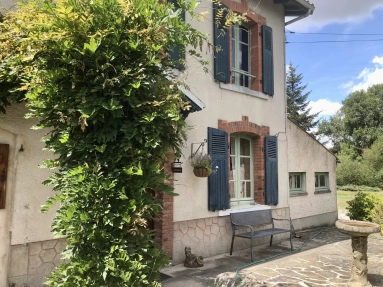 Charming House in Azat le Riz for sale for 164,000&euro; in Haute-Vienne, Limousin