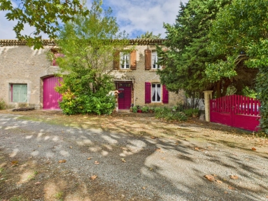 Marseillette: Traditional vineyard property offering 5 bedrooms, 4 bathrooms, gardens and garage for sale for 260,000&euro; in Aude, Languedoc-Roussillon