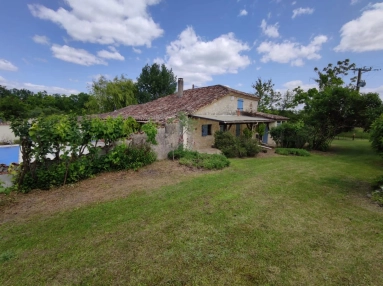 5 Bedroom(s) - 4 Bathroom(s) - 5,527m² land for sale in Dordogne, Aquitaine, France - FrenchPropertyPortal.com Elegant Home with Pool, Guest house and Far-Reaching Views for sale for 577,500€ in Dordogne, Aquitaine