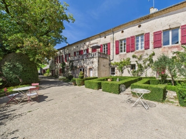Stunning 17th century home with a pool in the heart of a medieval village for sale for 651,000&euro; in Lot-et-Garonne, Aquitaine