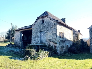 Stone house for sale for 26,000€ in Lot, Midi-Pyrénées
