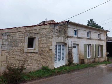 Lovely renovated village house for sale for 199,800&euro; in Charente-Maritime, Poitou-Charentes