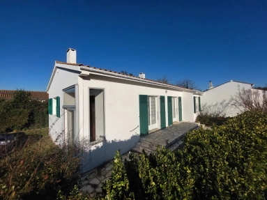 2 minutes walk from the beach at l'île d'Oléron -  3 Bed home walking distance to commerce for sale for 447,370&euro; in Charente-Maritime, Poitou-Charentes