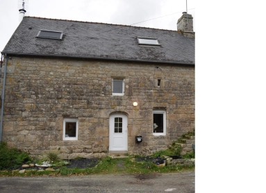 Maison 4 Pièces 56320 Priziac for sale for 133,250€ in Morbihan, Brittany