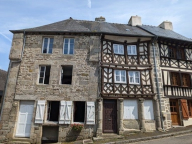 Maison 5 Pièces 22150 Moncontour for sale for 117,875&euro; in Côtes-d'Armor, Brittany