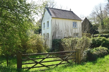 Maison 5 Pièces + Maison 2 Pièces 22150 Plouguenast-Langast for sale for 165,025&euro; in Côtes-d'Armor, Brittany