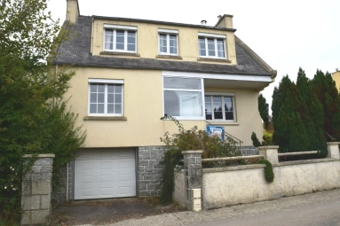 5 Bedroom(s) - 1 Bathroom(s) - 1,045m² land for sale in Finistère, Brittany, France - FrenchPropertyPortal.com Maison 7 Pièces + Dépendance 29640 Scrignac for sale for 149,650€ in Finistère, Brittany