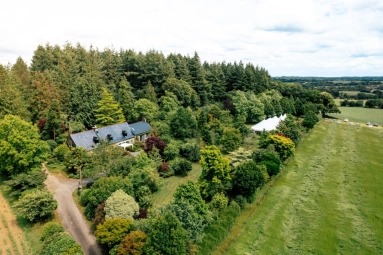 Maison 9 Pièces + Dépendances + Etang + 22 Hectares 56160 Lignol for sale for 549,999&euro; in Morbihan, Brittany