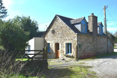 Maison 3 Pièces + Dépendance 56480 Silfiac for sale for 107,625&euro; in Morbihan, Brittany