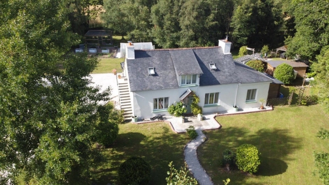 Maison 7 Pièces 56480 Saint-Aignan for sale for 240,875&euro; in Morbihan, Brittany