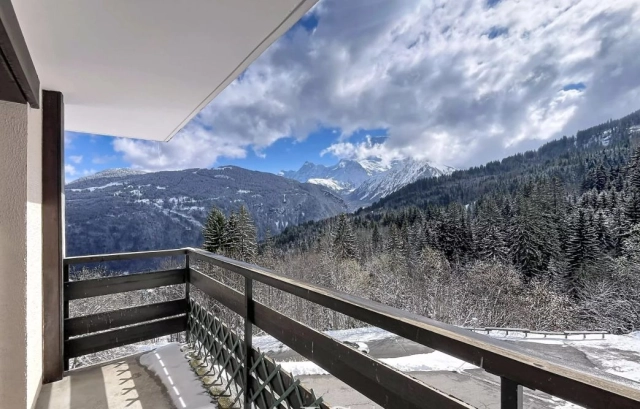2 Bedroom(s) - 1 Bathroom(s) - 0 m² land for sale in Haute-Savoie, Rhône-Alpes, France - FrenchPropertyPortal.com Apartment with Mont Blanc Views, Pool, Tennis Court for sale for 190,000€ in Haute-Savoie, Rhône-Alpes