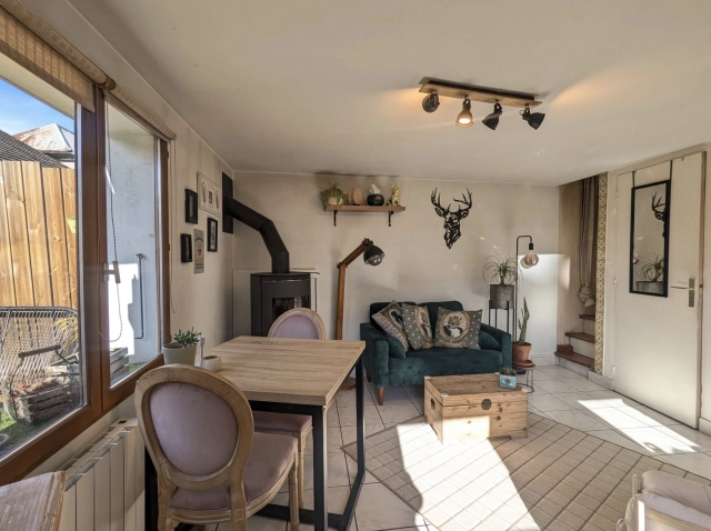 Bijoux 2 Bed Chalet in Taninges Village for sale for 150,000&euro; in Haute-Savoie, Rhône-Alpes