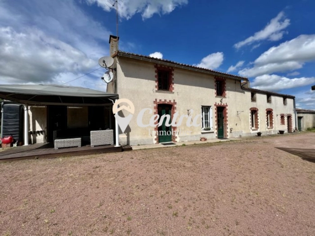 Jolie fermette à découvrir for sale for 152,350&euro; in Deux-Sèvres, Poitou-Charentes