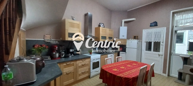 MAISON DE VILLE for sale for 119,850&euro; in Deux-Sèvres, Poitou-Charentes