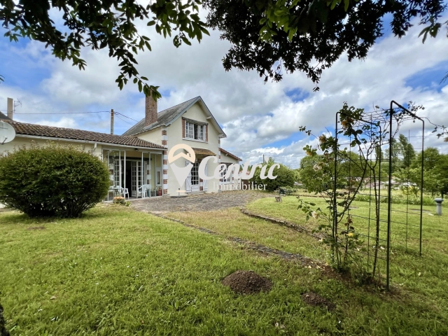Maison à vendre Boismé for sale for 139,500&euro; in Deux-Sèvres, Poitou-Charentes