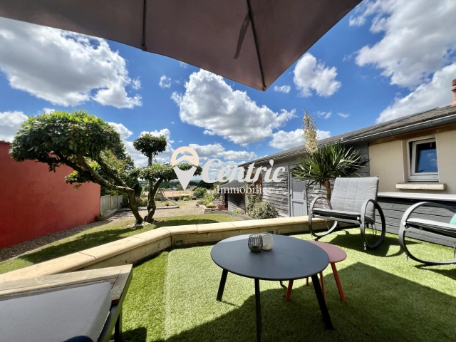 Maison de Maitre for sale for 313,000&euro; in Deux-Sèvres, Poitou-Charentes