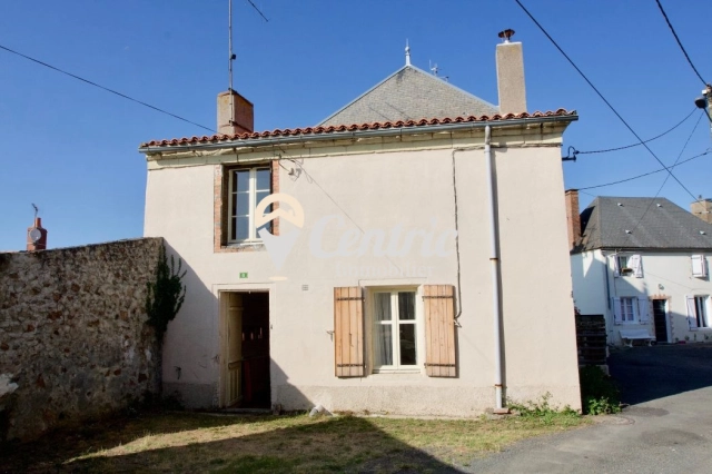 2 Bedroom(s) - 130m² land for sale in Deux-Sèvres, Poitou-Charentes, France - FrenchPropertyPortal.com Ideal holiday home or rental investment for sale for 44,600€ in Deux-Sèvres, Poitou-Charentes
