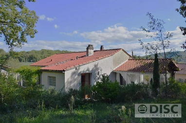 Spacious house with garden and garage. for sale for 199,000&euro; in Tarn, Midi-Pyrénées