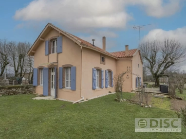 Charming house on the heights of Caylus for sale for 185,000&euro; in Tarn-et-Garonne, Midi-Pyrénées