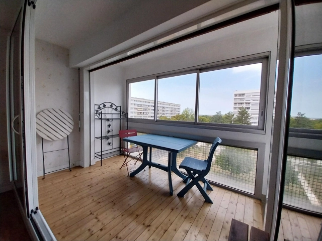 3 Bedroom(s) - 0 m² land for sale in Vienne, Poitou-Charentes, France - FrenchPropertyPortal.com
Apt Type 4 Poitiers
for sale for 95,000€ in Vienne, Poitou-Charentes