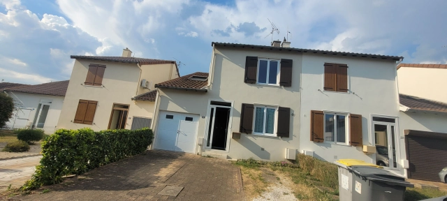 4 Bedroom(s) - 204m² land for sale in Vienne, Poitou-Charentes, France - FrenchPropertyPortal.com
Maison Poitiers quartier Gibauderie
for sale for 239,400€ in Vienne, Poitou-Charentes