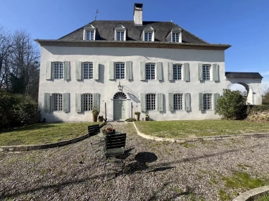 6 Bedroom(s) - 0 m² land for sale in Pyrénées-Atlantiques, Aquitaine, France - FrenchPropertyPortal.com Stunning manor house with outbuildings on 2 hectares of land and private access to the river for sale for 892,500€ in Pyrénées-Atlantiques, Aquitaine