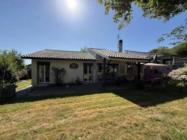 Charming 4-Bedroom House with Garden in Orthez for sale for 263,750&euro; in Pyrénées-Atlantiques, Aquitaine
