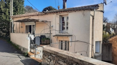 Pretty Village House With Terraces, Small Garden And In A Very Charming Hamlet. for sale for 179,900€ in Hérault, Languedoc-Roussillon