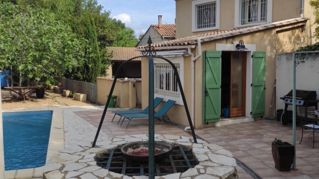 Charming Townhouse (Converted From A Former Mill) Offering About 90 M2 Of Living Space And A 300 M2 Garden/courtyard With A Swimming Pool. for sale for 269,000&euro; in Hérault, Languedoc-Roussillon