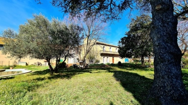 6 Bedroom(s) - 2 Bathroom(s) - 1,660m² land for sale in Hérault, Languedoc-Roussillon, France - FrenchPropertyPortal.com Superb Character Property With 311 M2 Of Living Space, Annexe And Park Of 1660 M2. Unique for sale for 820,800€ in Hérault, Languedoc-Roussillon