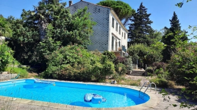 Beautiful Character Home With 202 M2 Of Living Space And On 1448 M2 Of Land With Pool And A Private Beach On The Orb River. Unique Opportunity for sale for 529,000&euro; in Hérault, Languedoc-Roussillon