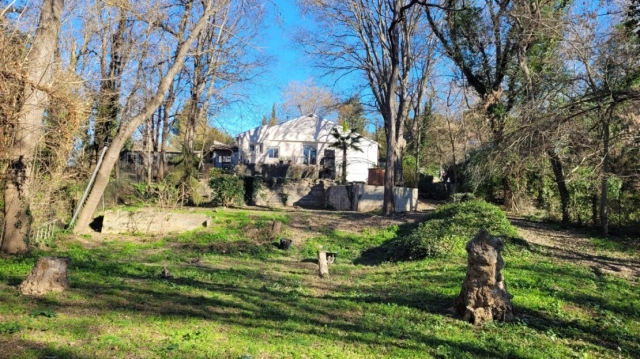 A True Haven Of Peace By The Water, This Beautiful House Offers 90 M2 Of Living Space On 1768 M2 Of Land. for sale for 374,500&euro; in Hérault, Languedoc-Roussillon