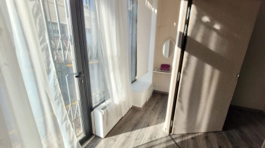 Excellent Visibility For This Commercial Premises With Shop Window Located In The Center Of The Village. for sale for 30,000&euro; in Hérault, Languedoc-Roussillon