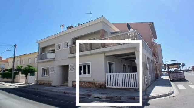 Fully Renovated Apartment On The Ground Floor With Courtyard And At Walking Distance From The Beach. for sale for 173,600&euro; in Hérault, Languedoc-Roussillon