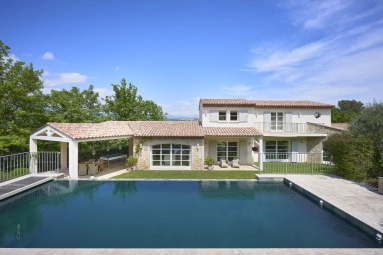 2 Bedroom(s) - 1 Bathroom(s) - 2,756m² land for sale in Var, Provence-Alpes-Côte-d\'Azur, France - FrenchPropertyPortal.com Var Countryside (Fayence, Lorgues, Cotignac) for sale for 2,700,000€ in Var, Provence-Alpes-Côte-d\'Azur