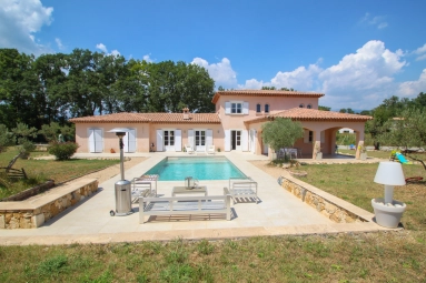 Var Countryside (Fayence, Lorgues, Cotignac) for sale for 995,000&euro; in Var, Provence-Alpes-Côte-d\'Azur
