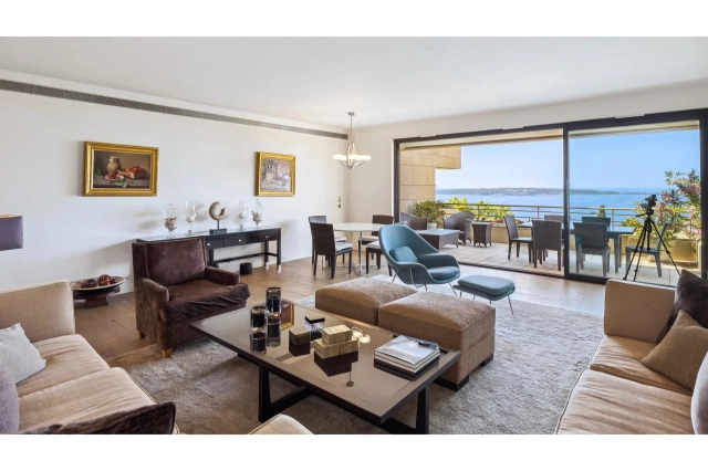 Cannes Area for sale for 4,150,000&euro; in Alpes-Maritimes, Provence-Alpes-Côte-d'Azur