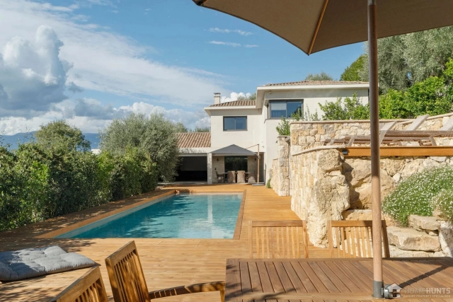 Mougins, Valbonne, Grasse Area for sale for 3,535,000&euro; in Alpes-Maritimes, Provence-Alpes-Côte-d'Azur
