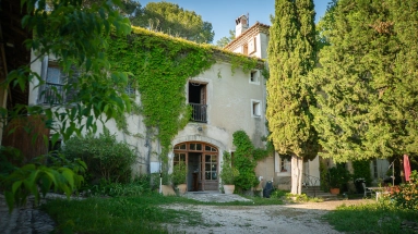 Avignon and North Provence for sale for 2,980,000&euro; in Vaucluse, Provence-Alpes-Côte-d\'Azur