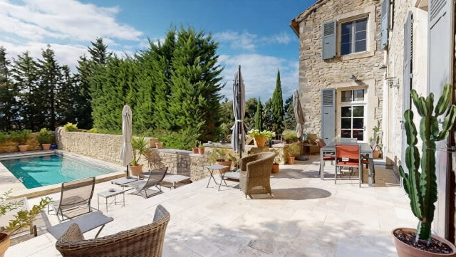 Avignon and North Provence for sale for 1,100,000&euro; in Drôme, Rhône-Alpes