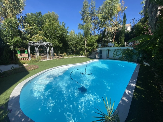 Marseille & Cote Bleu for sale for 2,500,000&euro; in Bouches-du-Rhône, Provence-Alpes-Côte-d'Azur